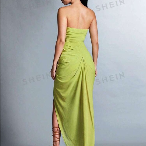 Medium (6) Lime Green High slit strapless dress, perfect for summer wedding. - Picture 3 of 4